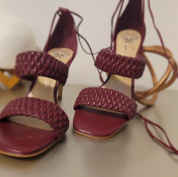 Vince Camuto Antilique Ankle Strap Sandal - Picture 13 of 13